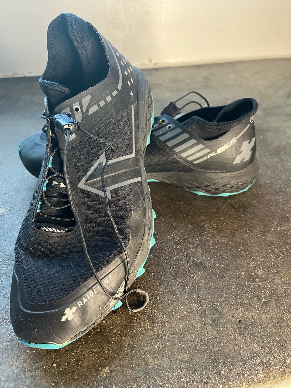 Raidlight Revolutiv Black and Teal Trail Running Shoes Women’s Size 8 / EU 41